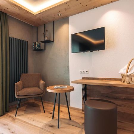 Hotel Olympia イシュグル エクステリア 写真