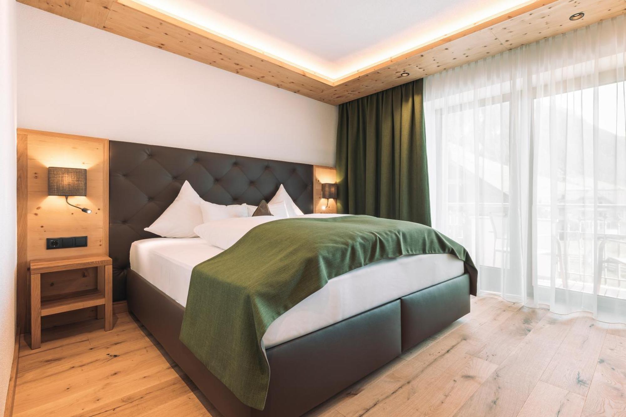 Hotel Olympia イシュグル エクステリア 写真